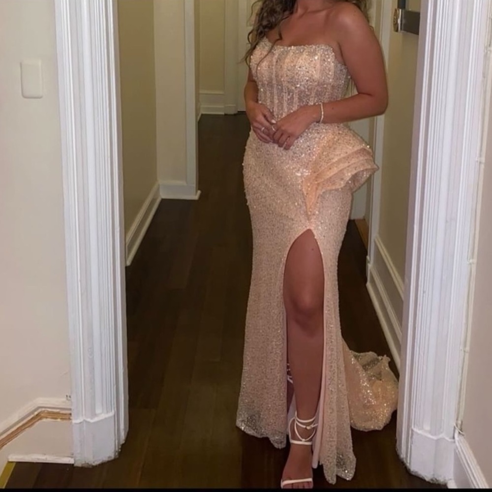 Bebe Couture One Sleeve Gown Size 12